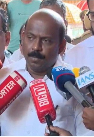 ബാറിൽ പോകുന്നവർ ആദാർ കാർഡ് കരുതണം, എക്സൈസ് വകുപ്പ്